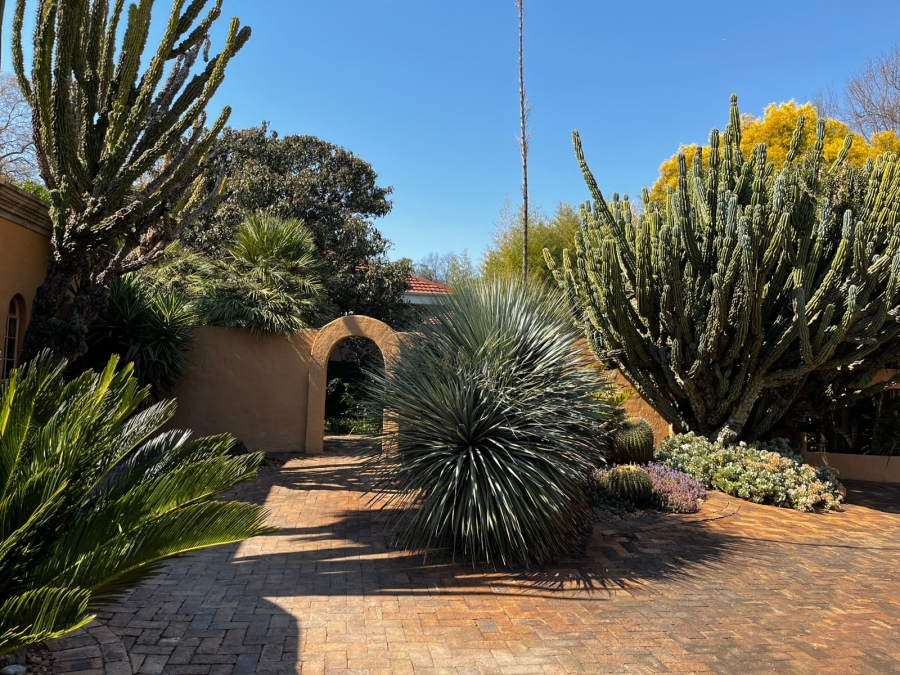 4 Bedroom Property for Sale in Wilkoppies North West